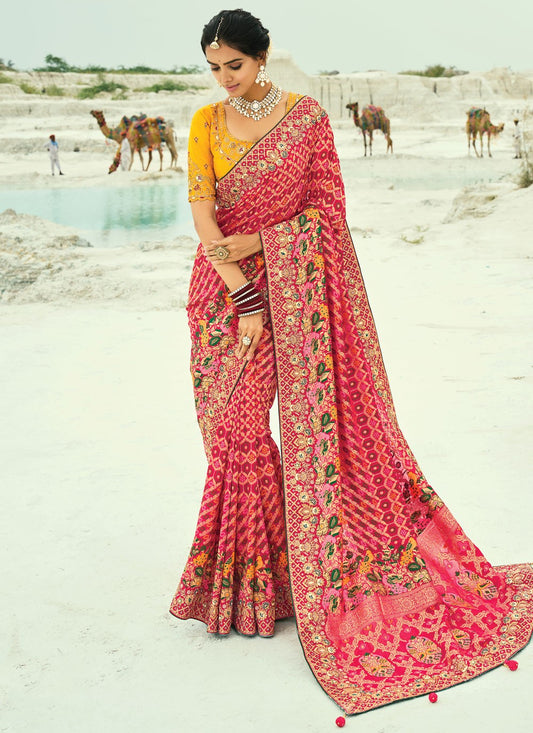 Red Pure Georgette Classic Saree Bandhej, Beads, Embroidered, Fancy Work, Zari S19121