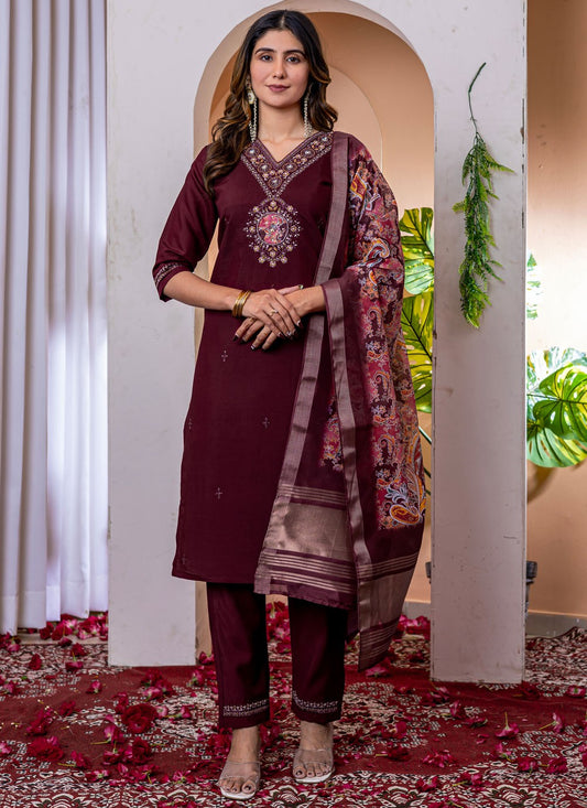 Salwar Suit Embroidered Purple T7542