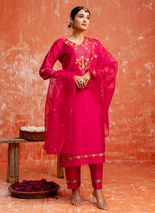Salwar Suit Embroidered Hot Pink T7351