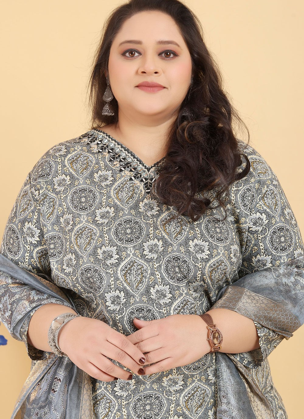 Salwar Suit Embroidered Grey Rayon T5495