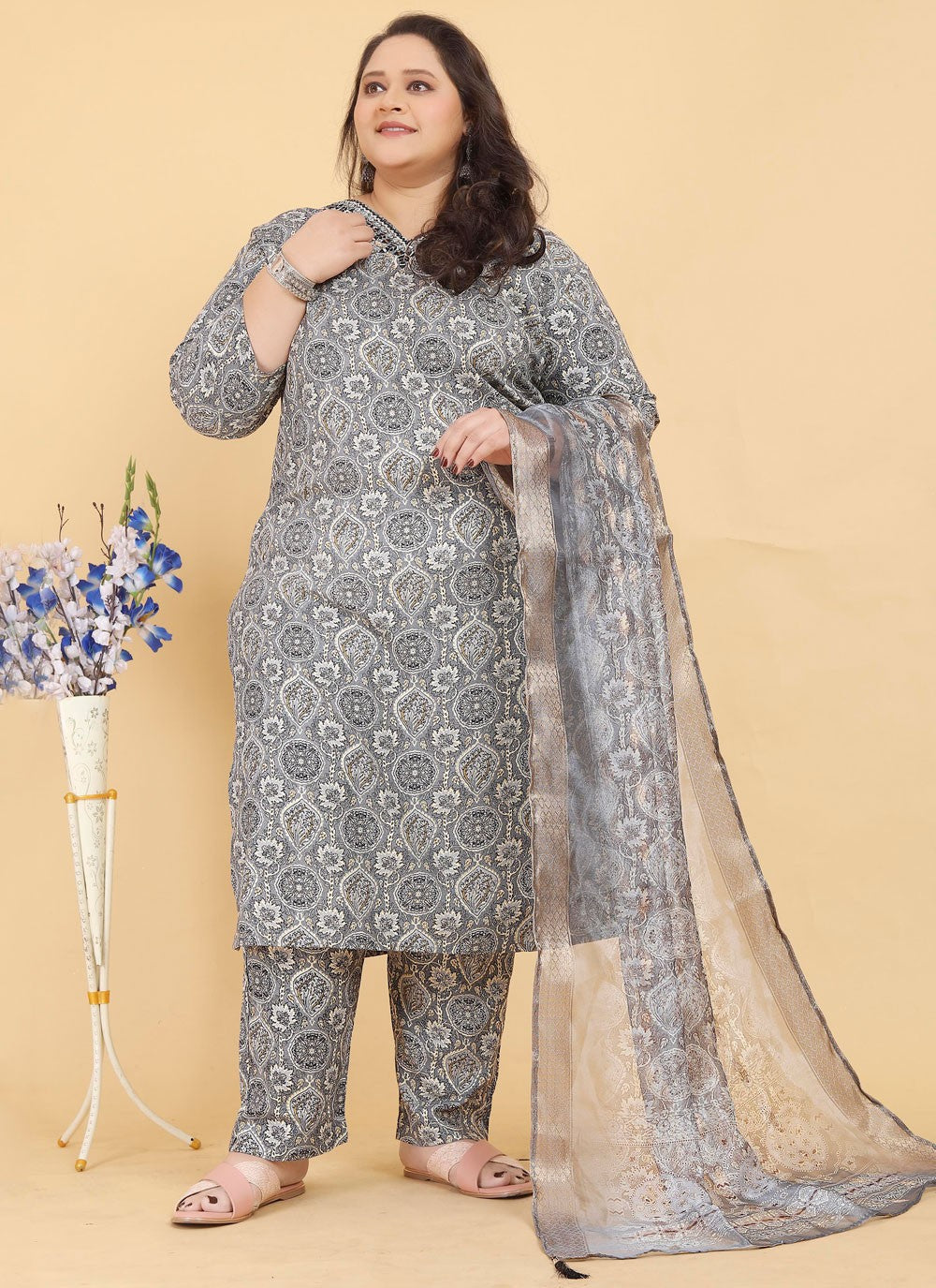 Salwar Suit Embroidered Grey Rayon T5495