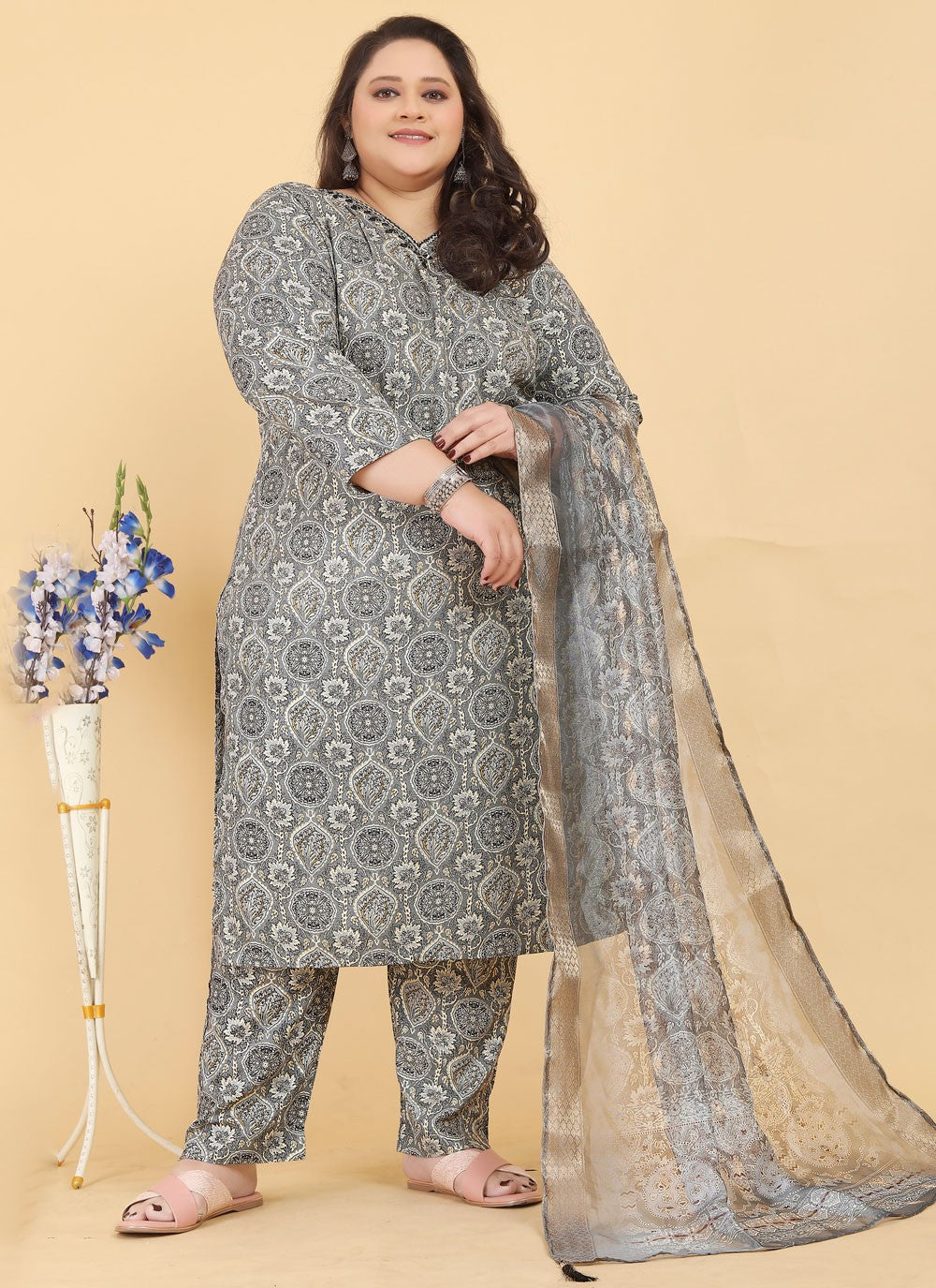 Salwar Suit Embroidered Grey Rayon T5495