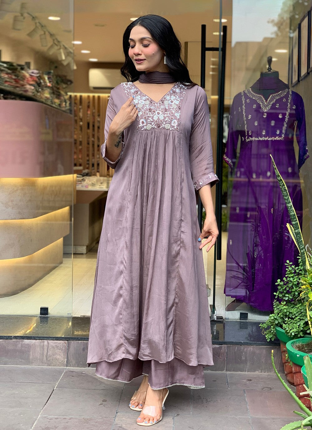 Embroidered Chinon Grey Salwar Suit T6399