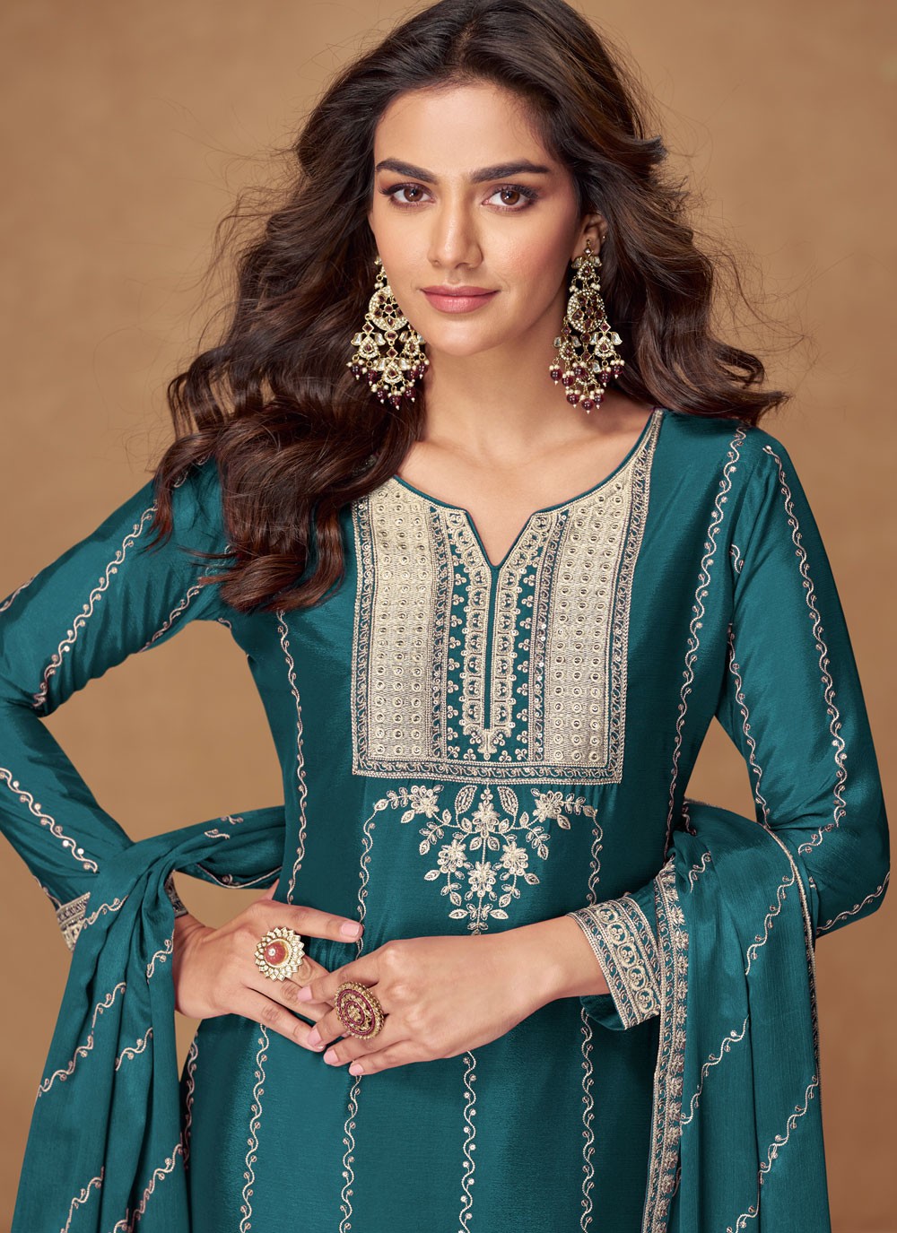 Palazzo Suit Embroidered Morpeach T7797