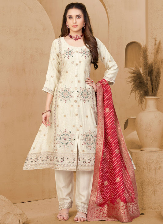 Pant Style Suit Embroidered Off White T7984