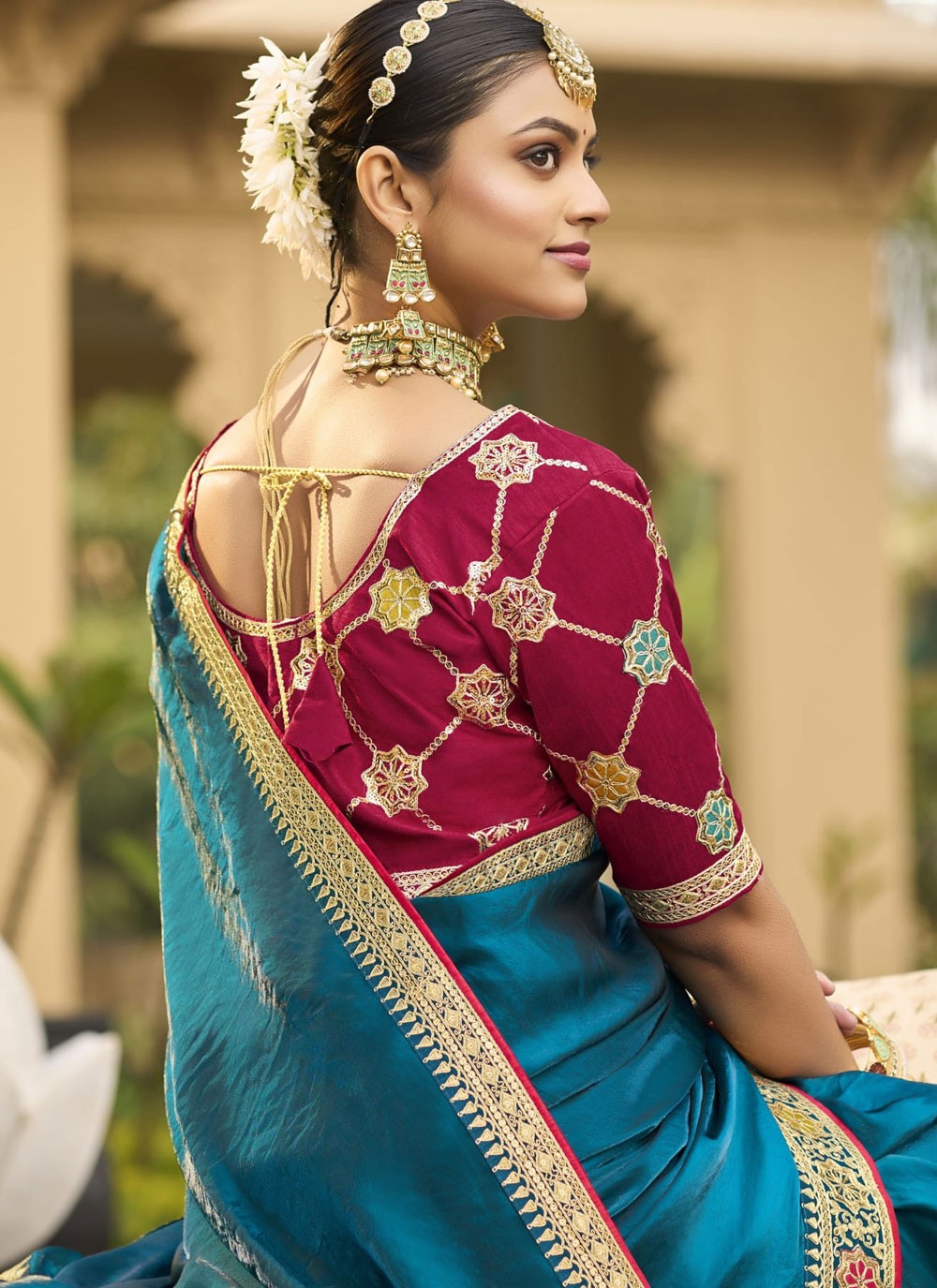 Border Work Silk Morpeach Contemporary Saree S15361