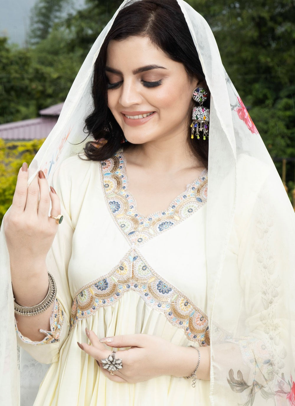 Archive Embroidered 316501 White T6740