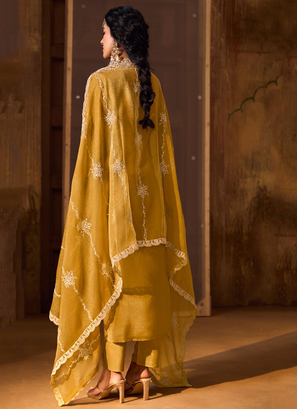 Salwar Suit Embroidered Yellow Silk T5556