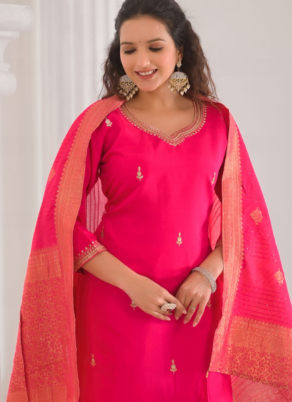 Archive Embroidered 316792 Hot Pink T6826