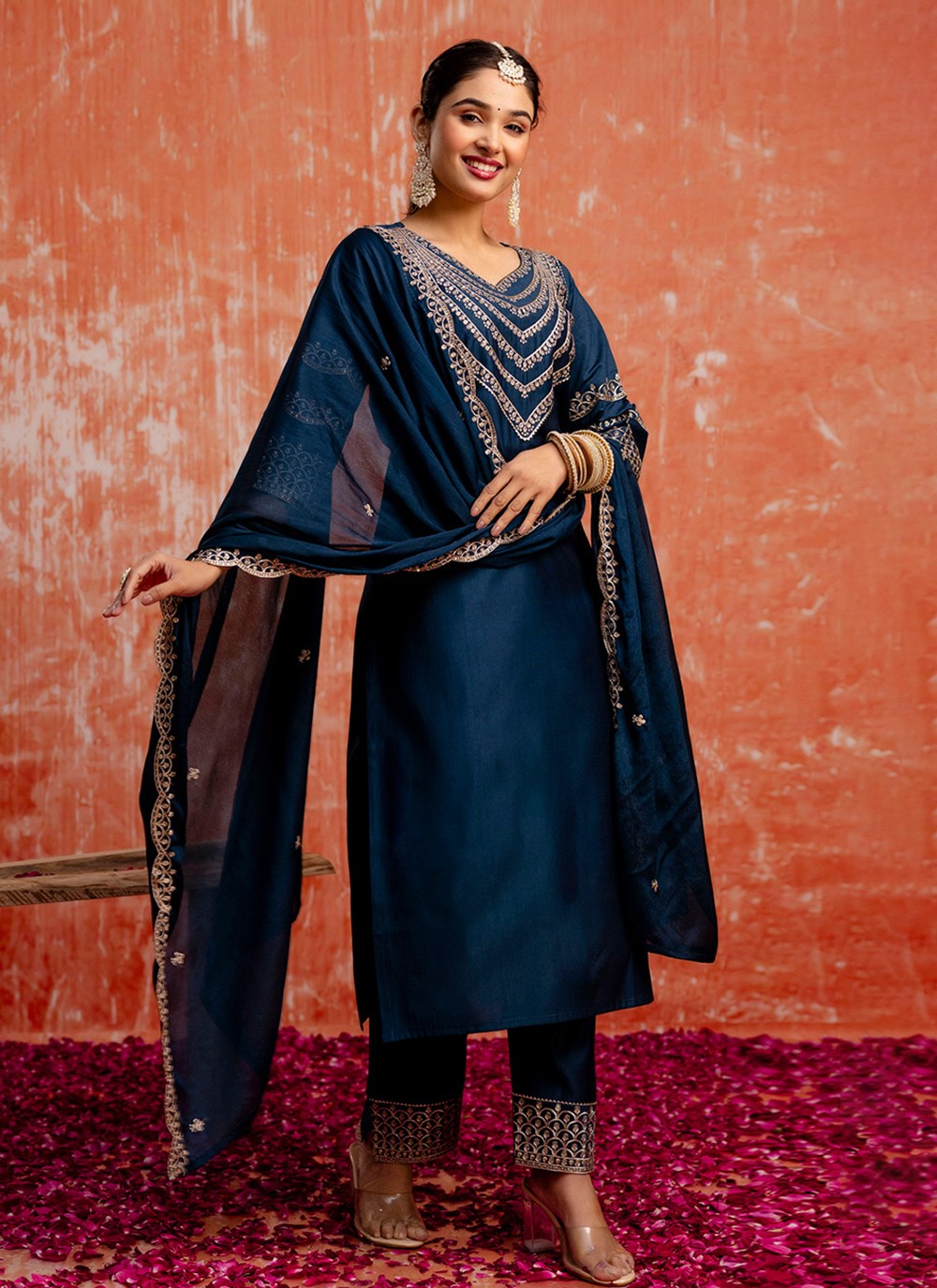 Salwar Suit Embroidered Teal T7350