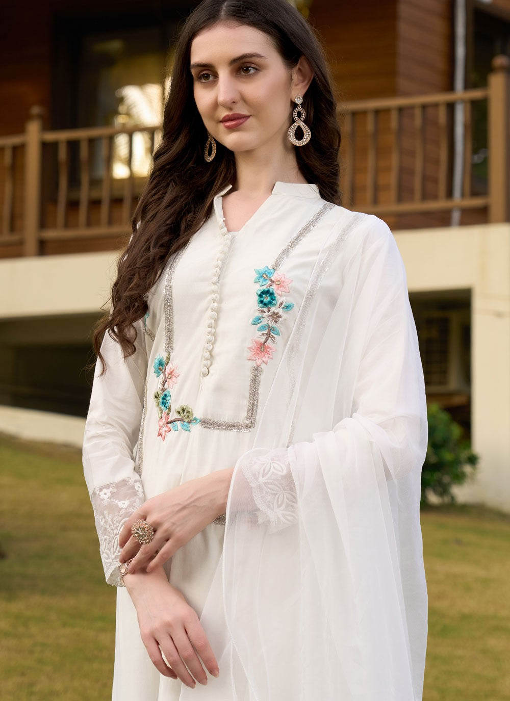 Salwar Suit Embroidered White Silk T5348
