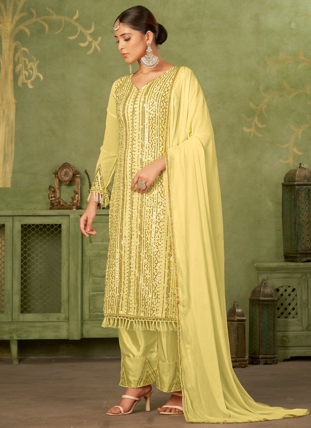 Salwar Suit Embroidered Yellow Georgette T5095