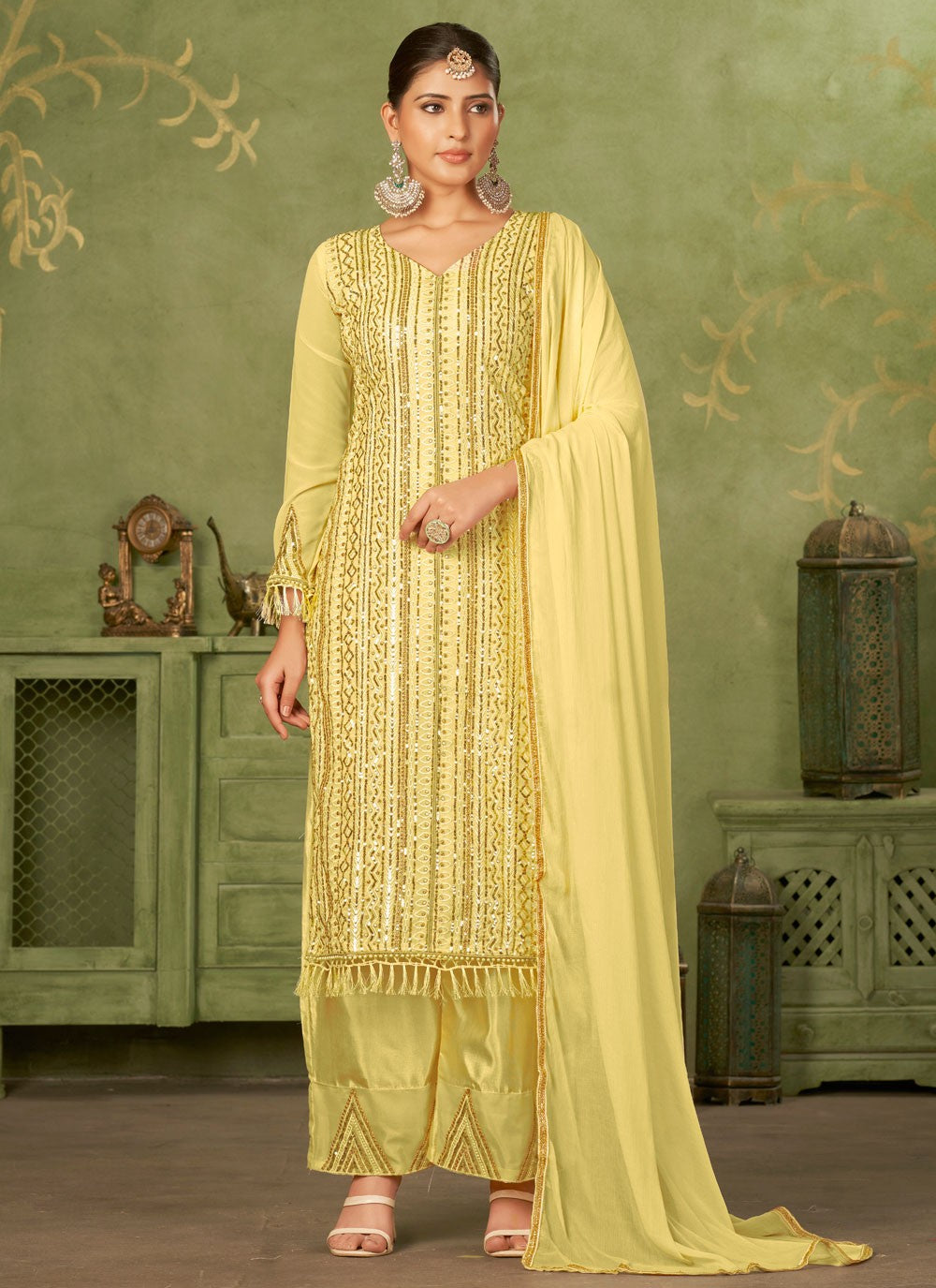 Salwar Suit Embroidered Yellow Georgette T5095