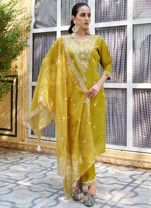 Pant Style Suit Embroidered Yellow T6987