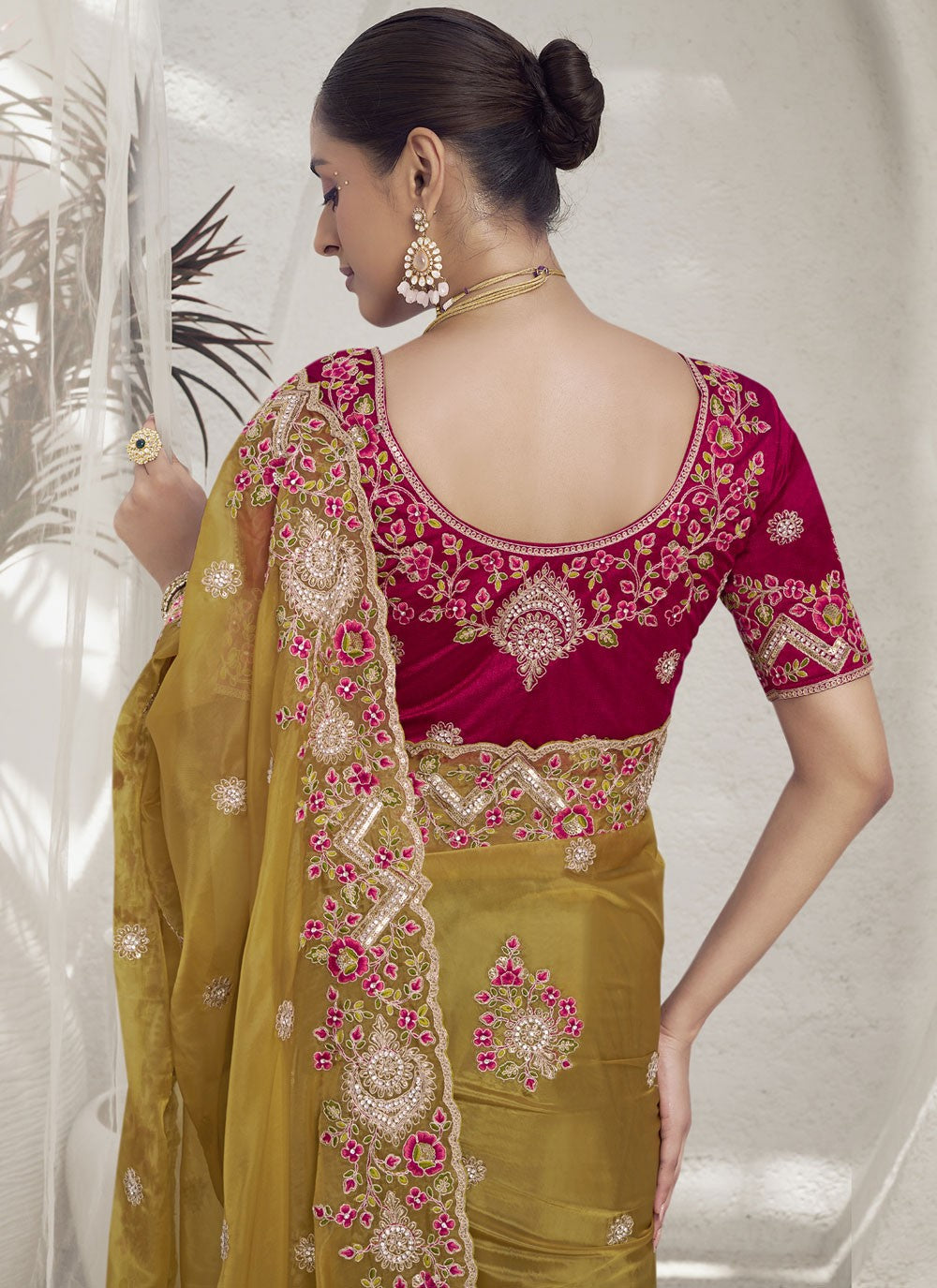 Contemporary Cord Fancy Fabric Saree - S8527