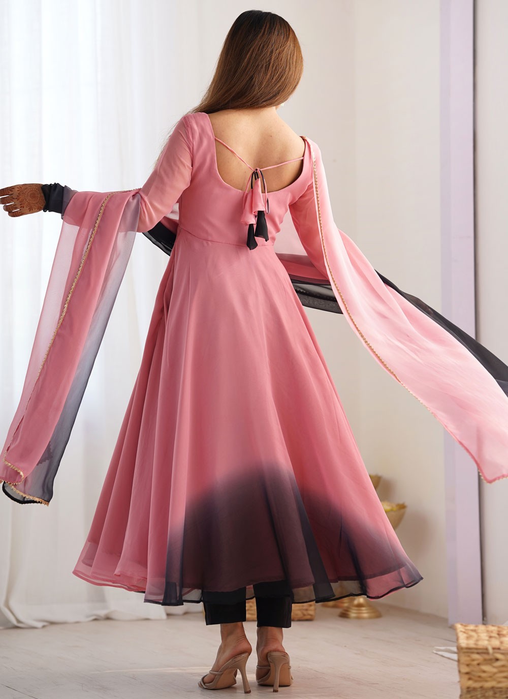 Plain Faux Georgette Pink Salwar Suit T6093