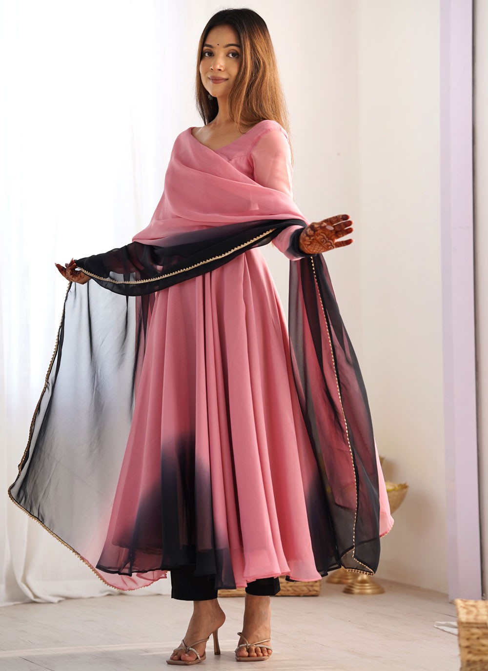 Plain Faux Georgette Pink Salwar Suit T6093