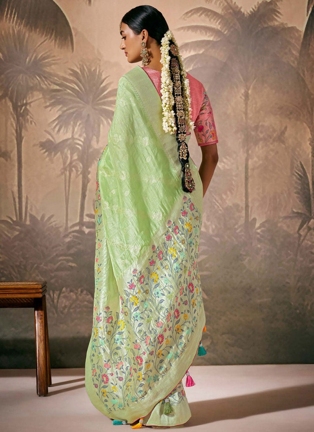 Classic Floral Printed Silk Saree - S8354