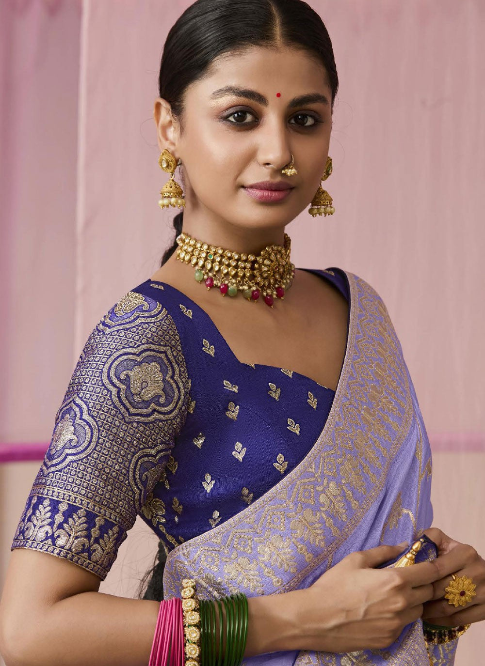 Contemporary Floral Printed Viscose Saree - S7804