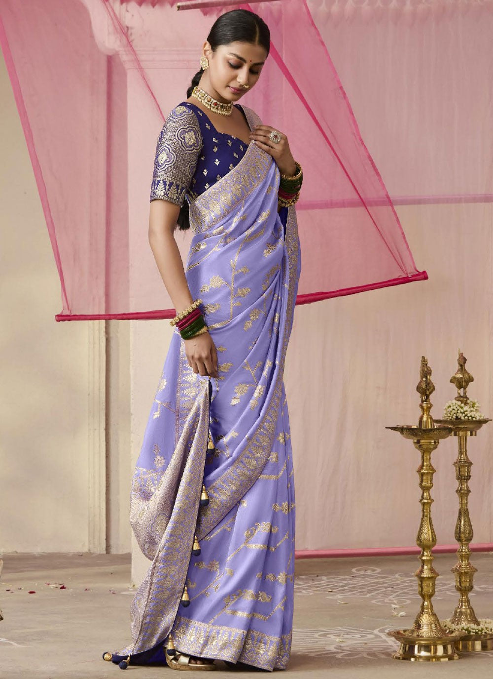 Contemporary Floral Printed Viscose Saree - S7804