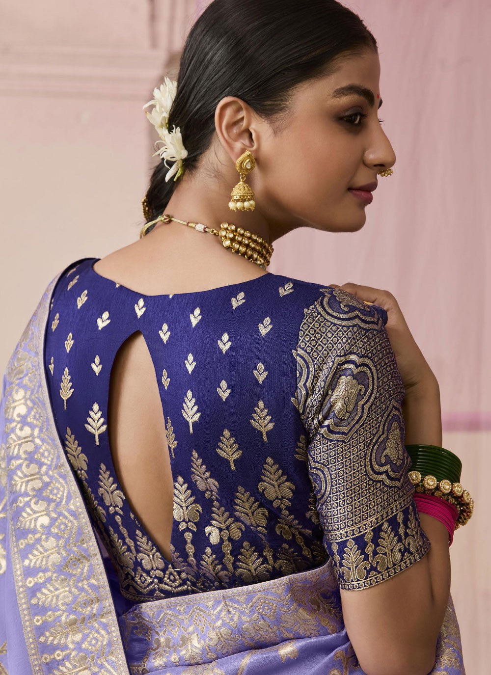 Contemporary Floral Printed Viscose Saree - S7804