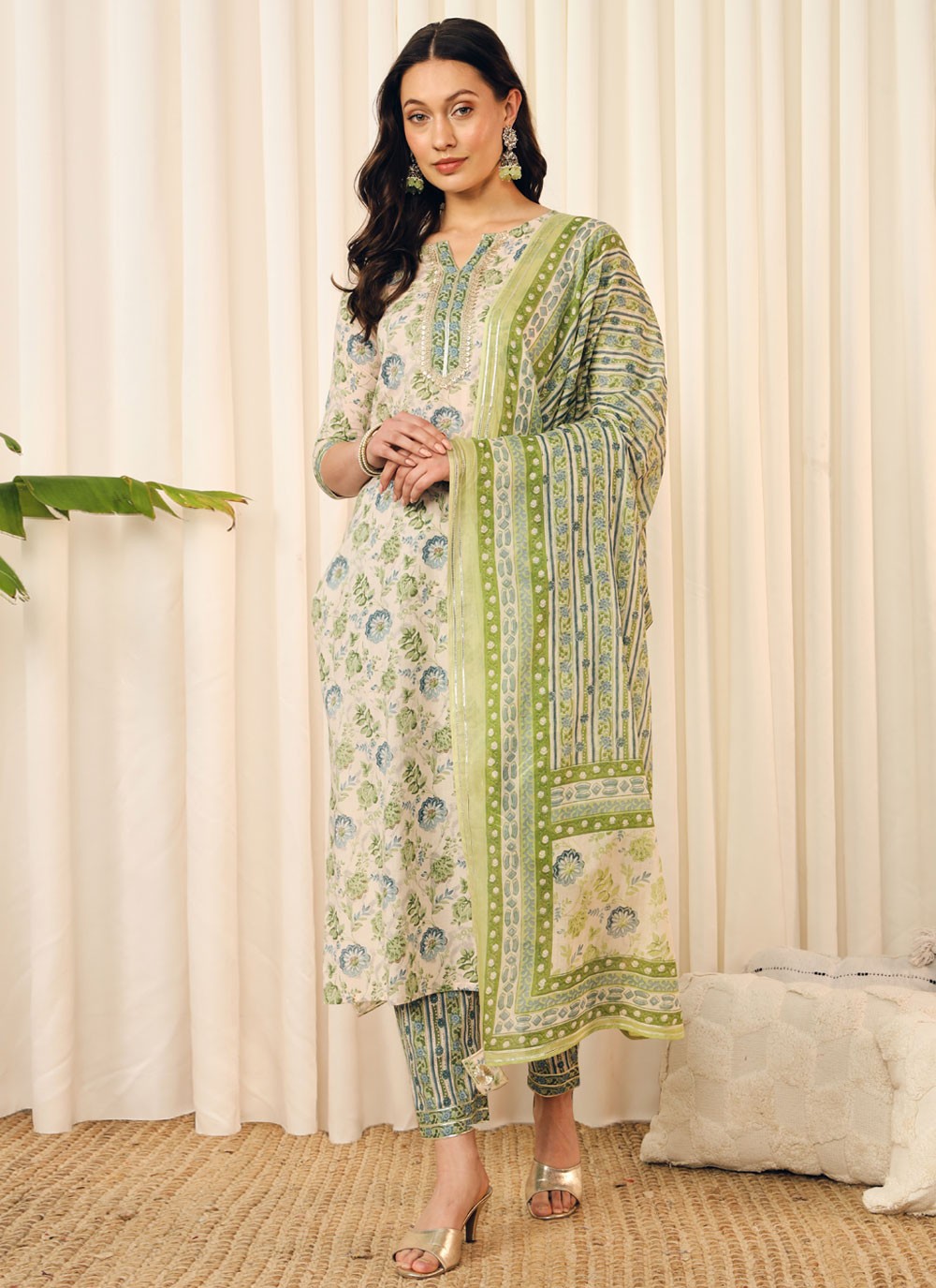Pant Style Suit Floral Printed, Printed Off White T6704
