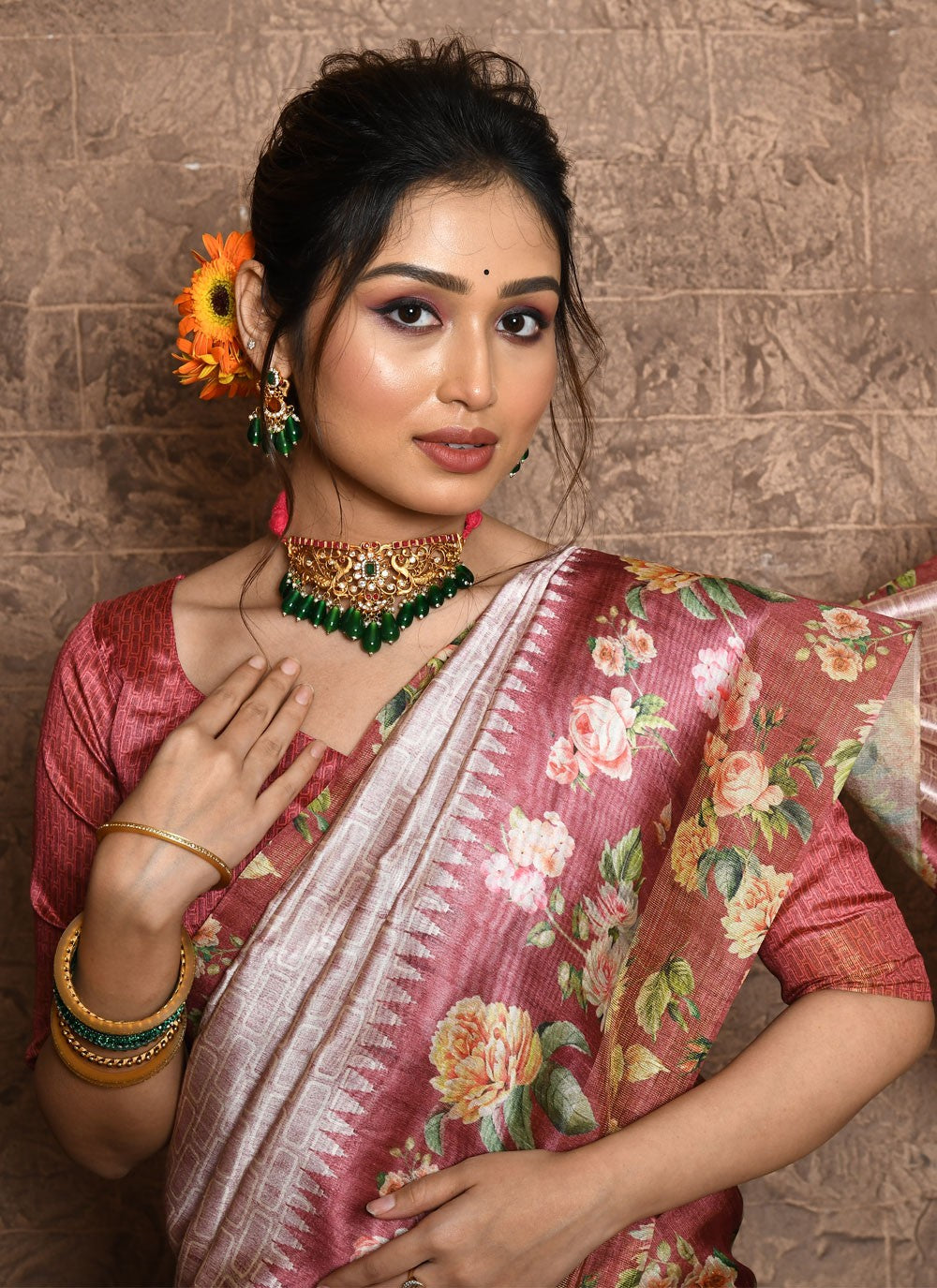 Trendy Floral Printed Silk Saree - S4299