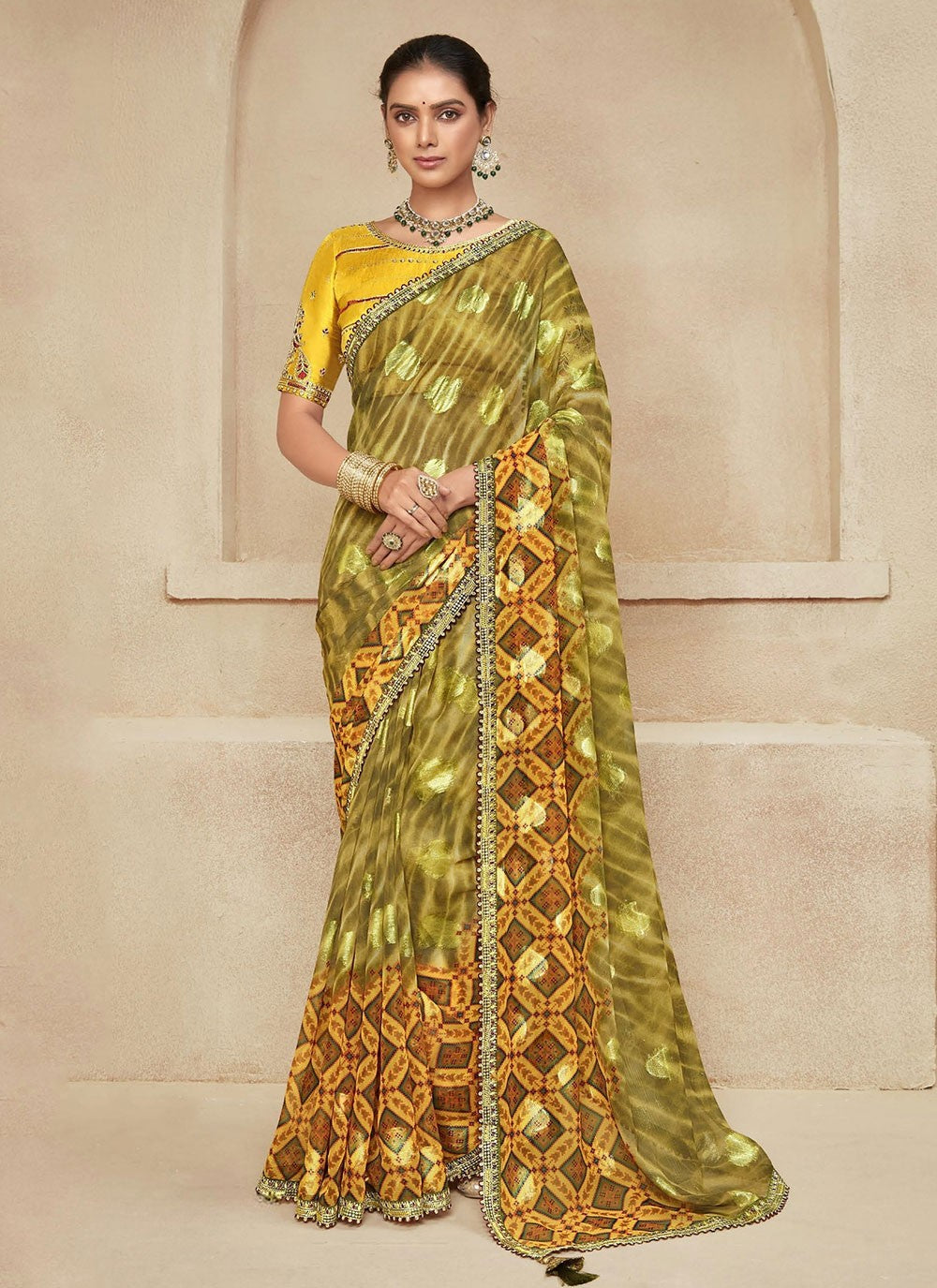 Classic Floral Printed Chiffon Saree - S6204