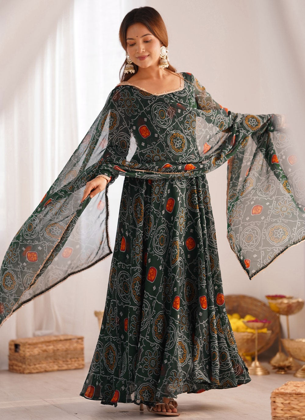 Readymade Style Foliage Prints, Lace Black T7064