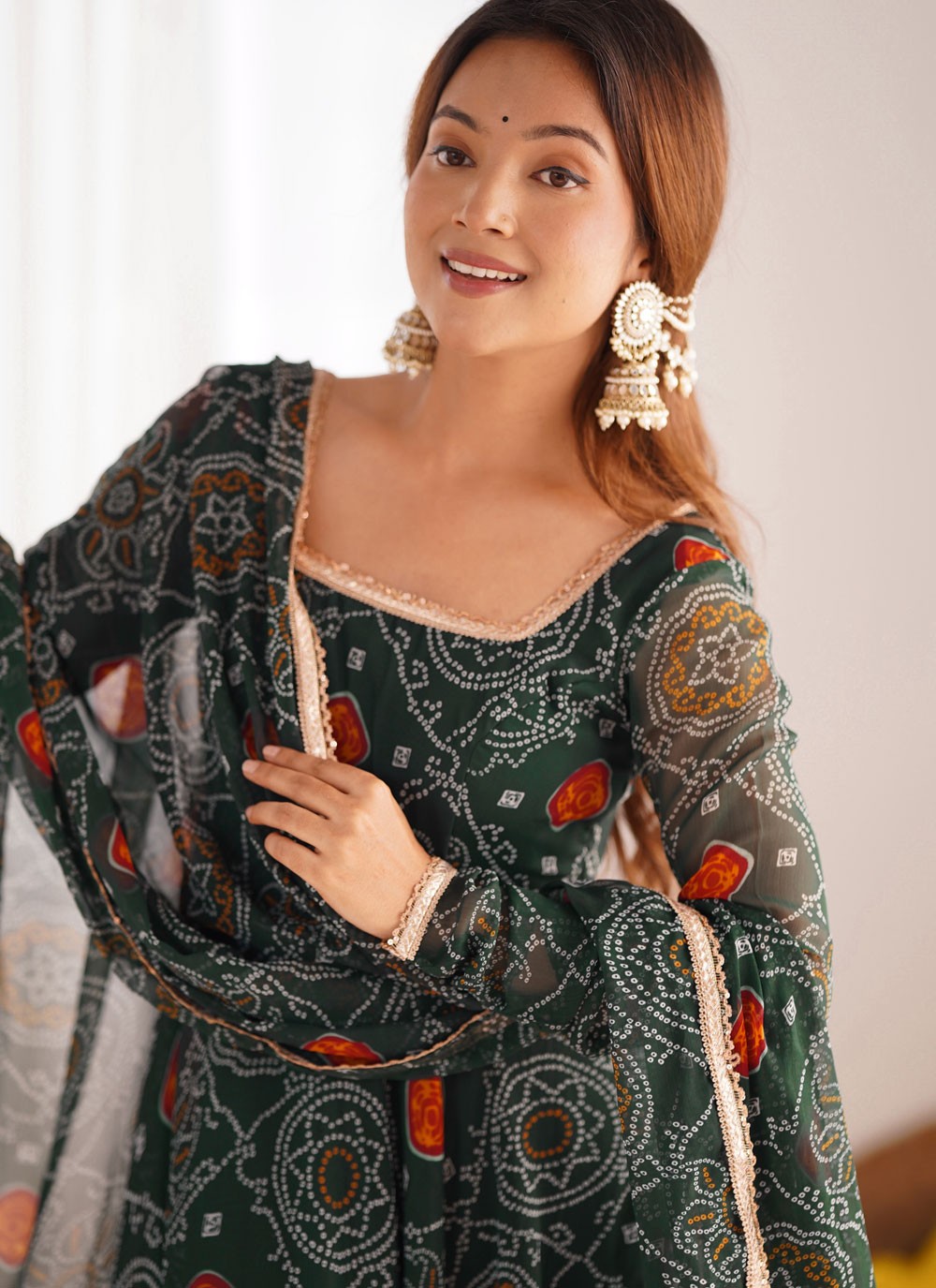 Readymade Style Foliage Prints, Lace Black T7064