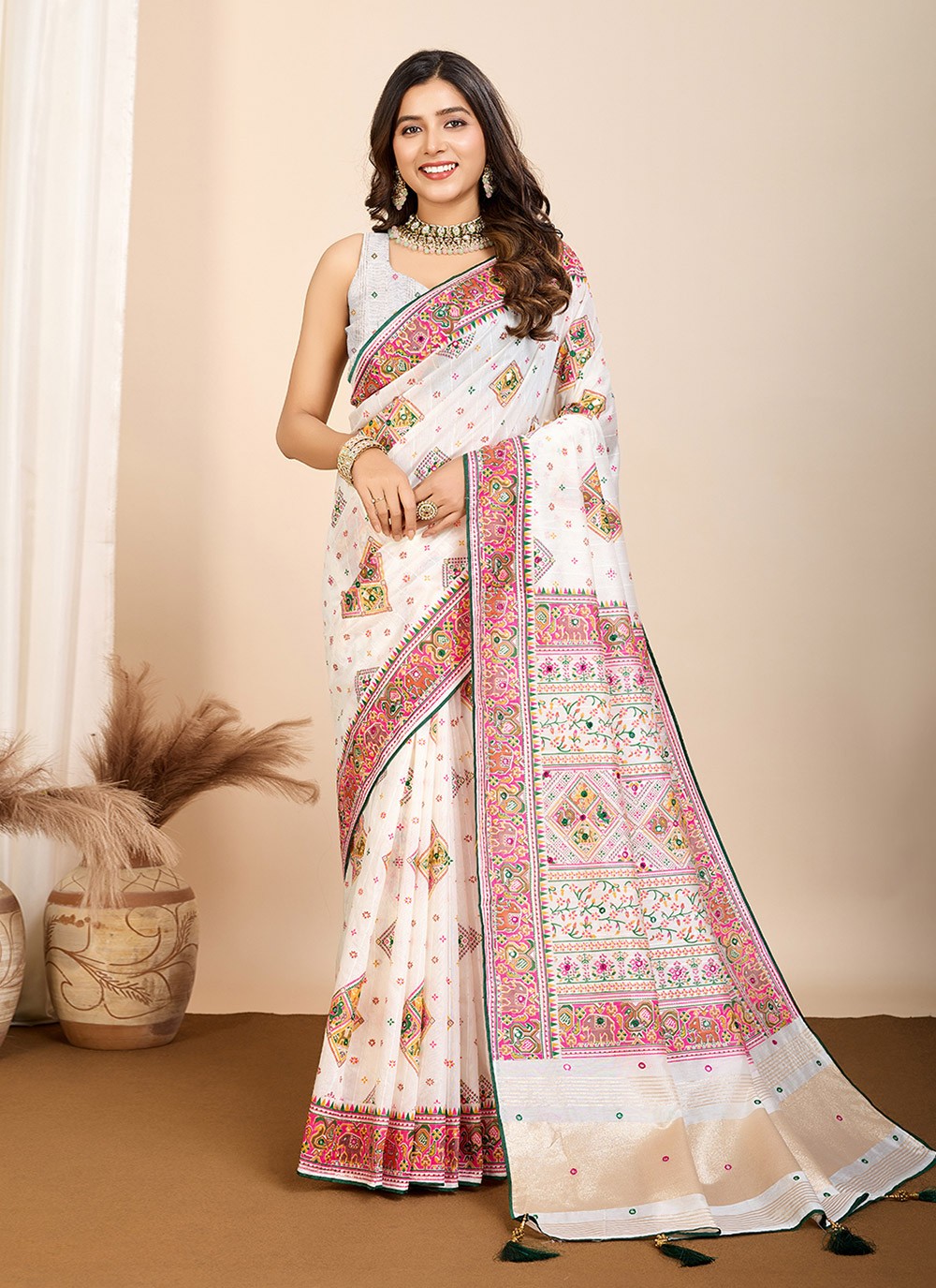 Foliage Prints Cotton White Saree S13928