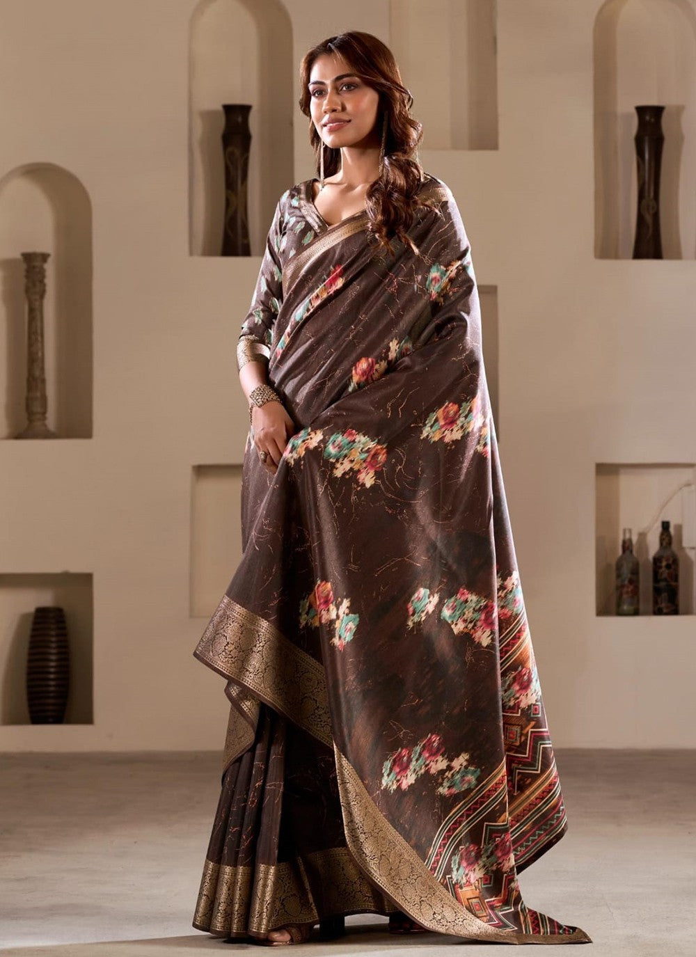 Classic Foliage Prints Silk Saree - S8478