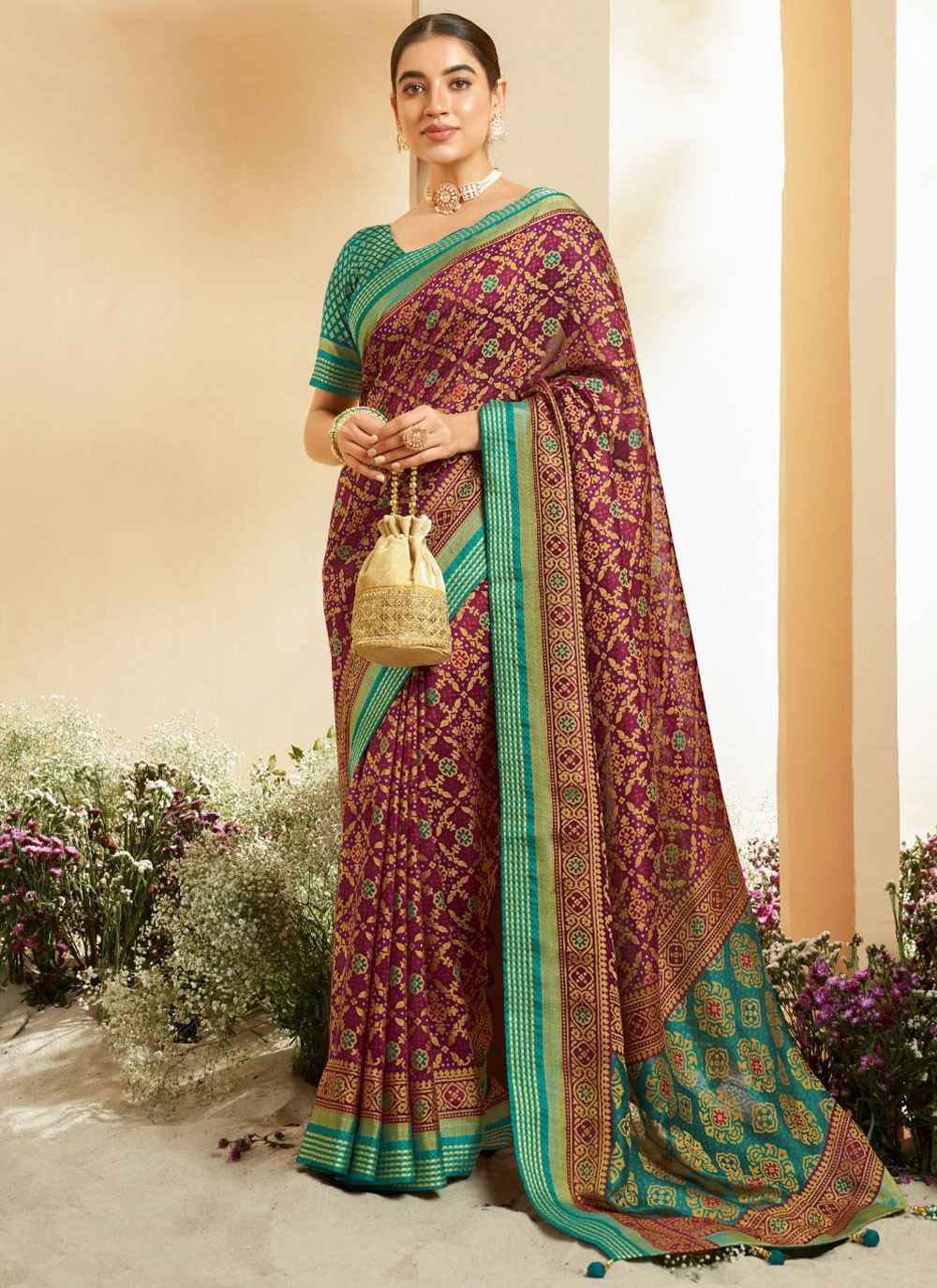 Contemporary Printed Purple Georgette Saree S13184