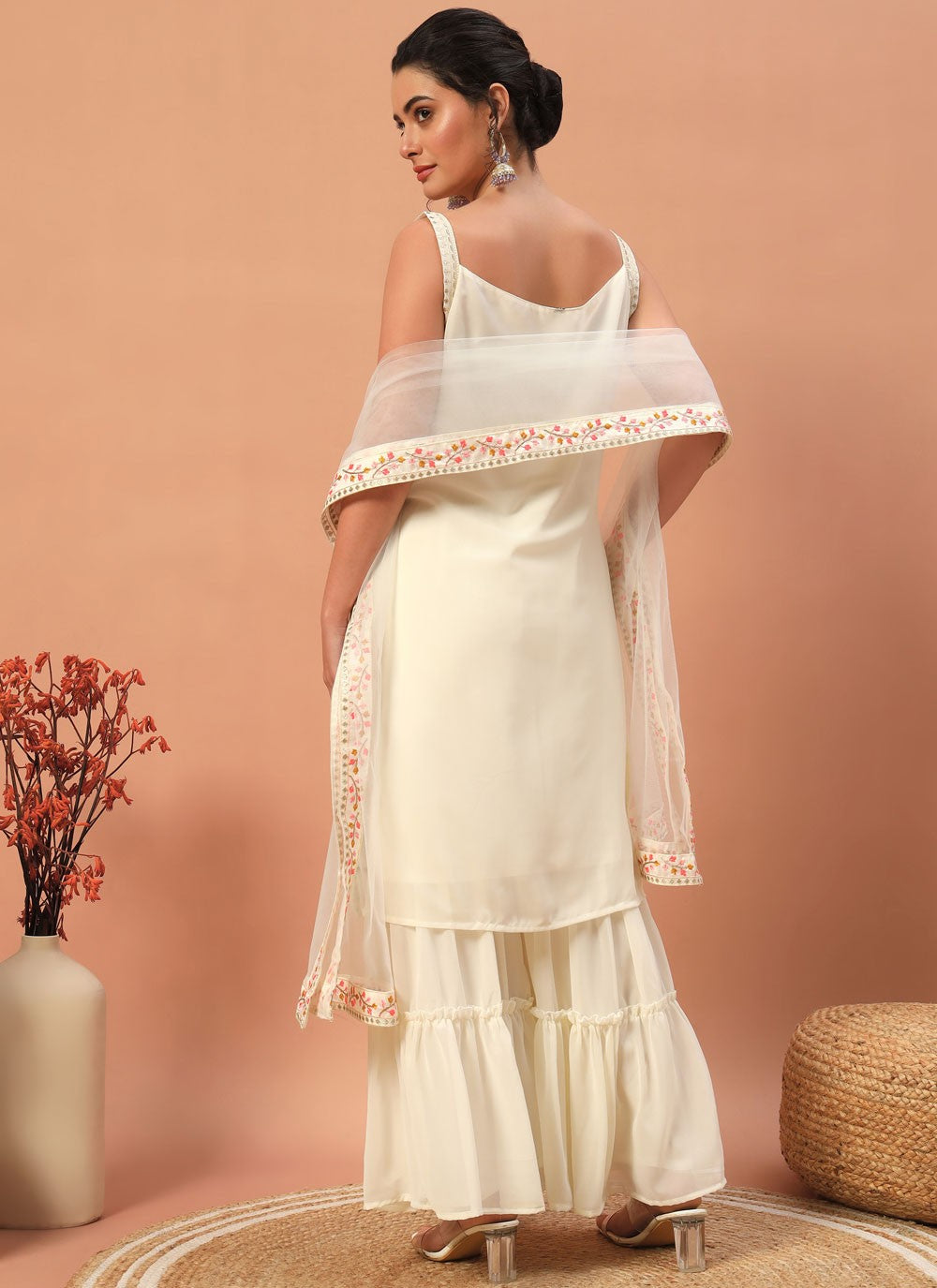 Salwar Suit Embroidered Cream Georgette T5322