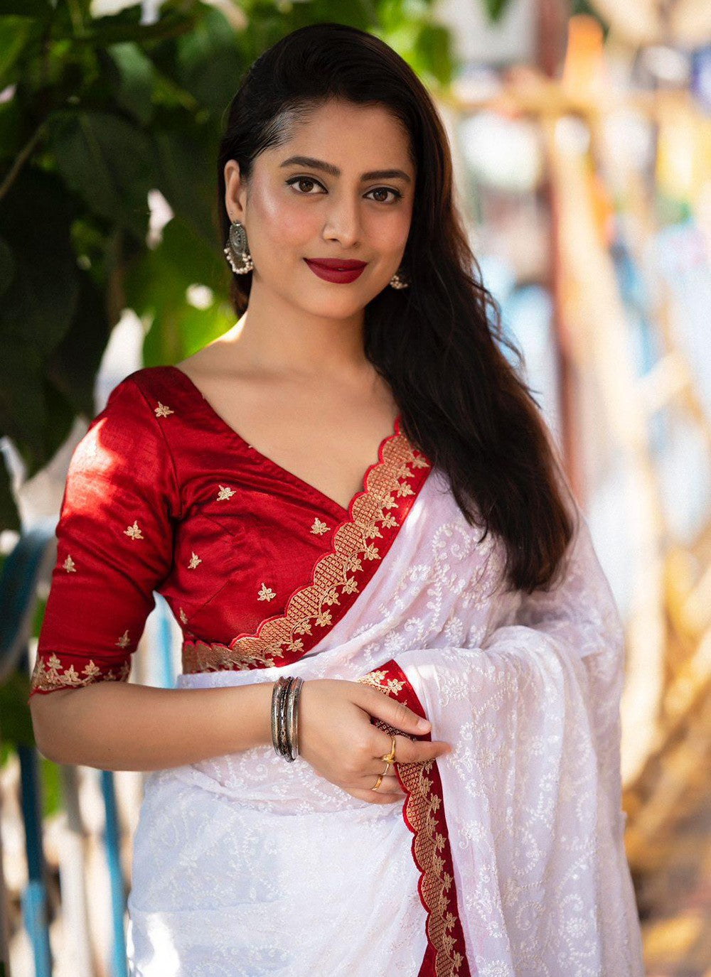 Trendy Woven Jute Silk Saree - S5779