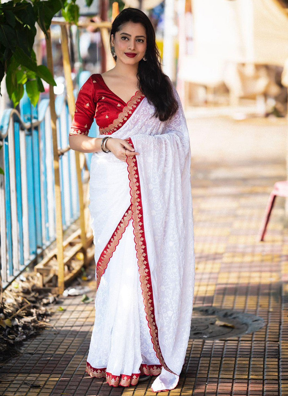 Trendy Woven Jute Silk Saree - S5779