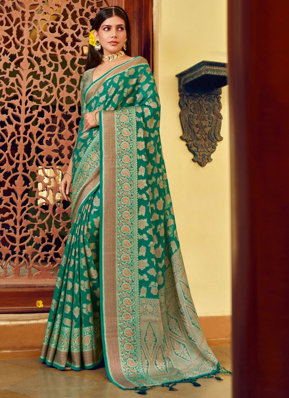 Weaving Zari Georgette Green Contemporary Saree S15494