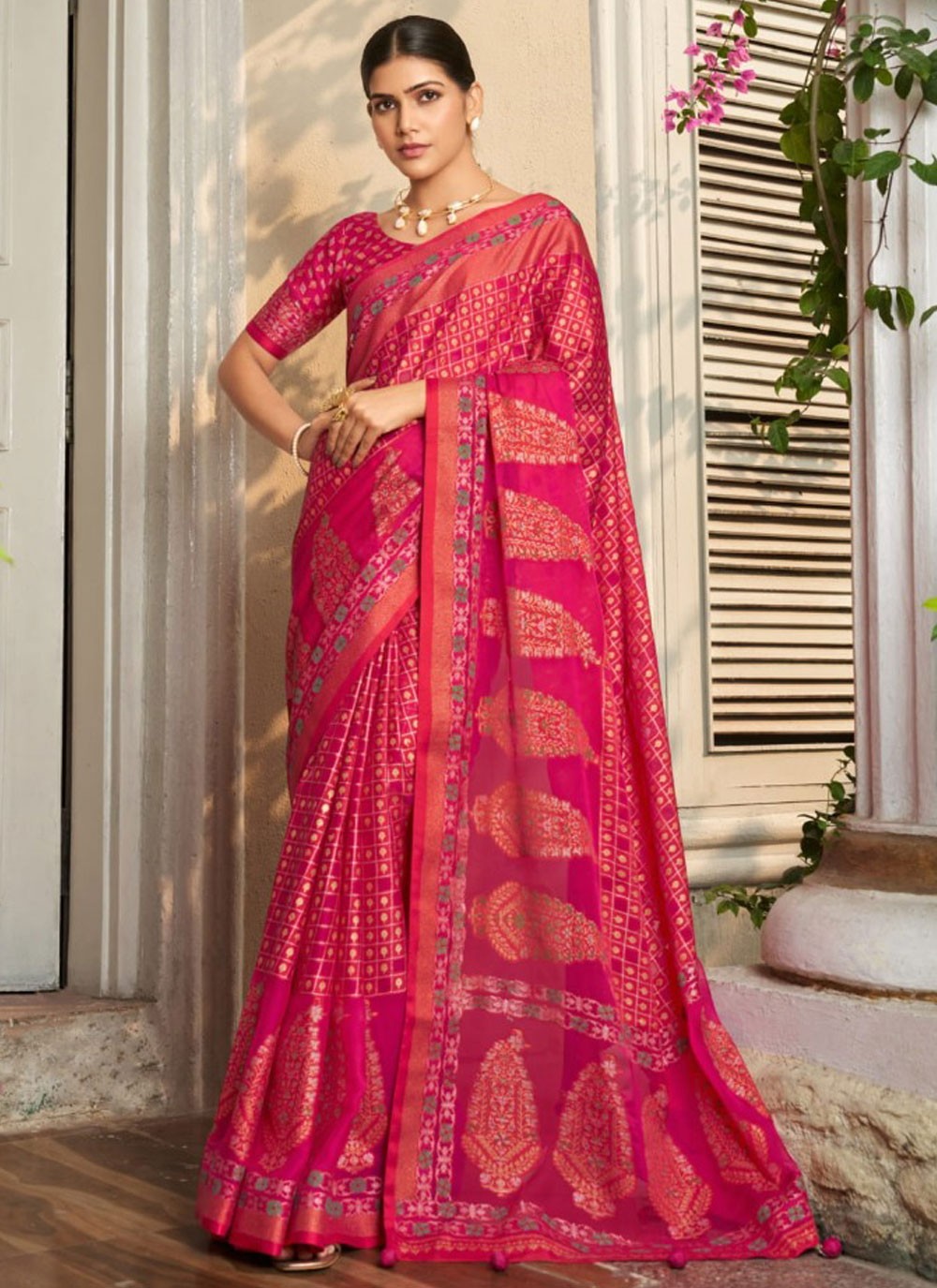 Printed Georgette Magenta Saree S14606