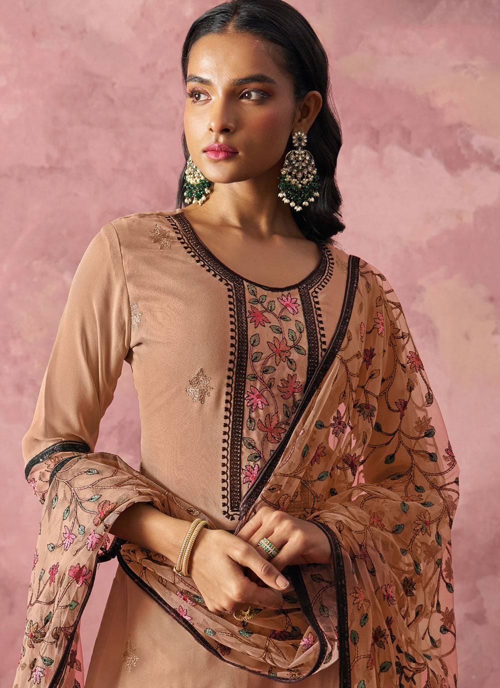 Readymade Style Embroidered Peach T7349