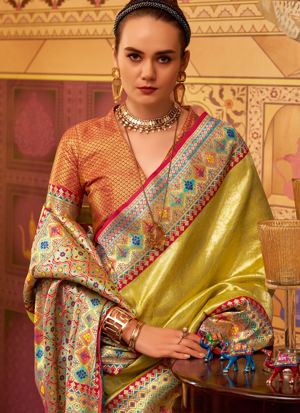 Weaving Zari Silk Gold Saree S14621