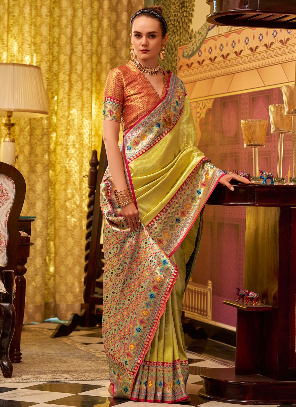 Weaving Zari Silk Gold Saree S14621