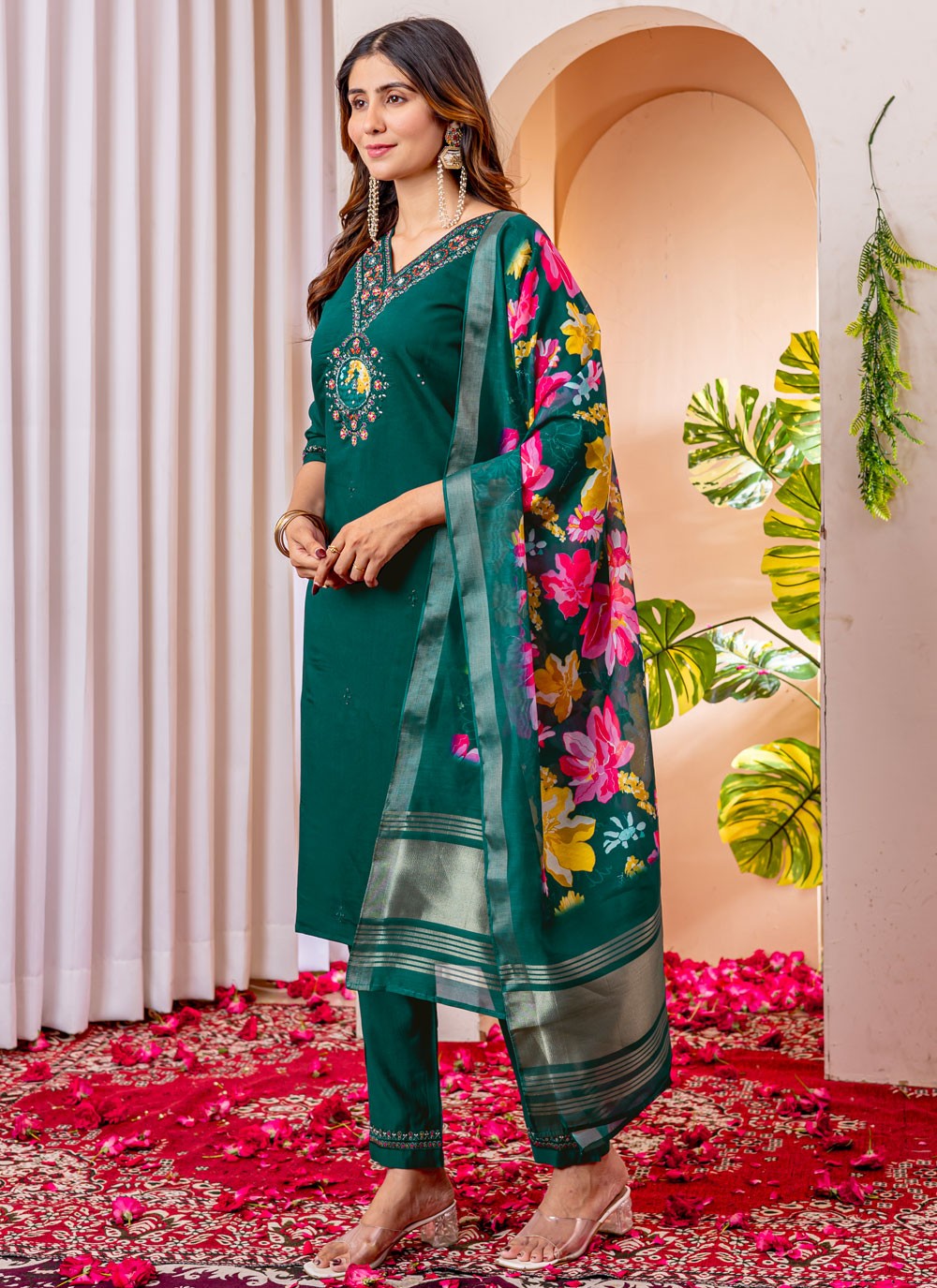 Salwar Suit Embroidered Green T7540