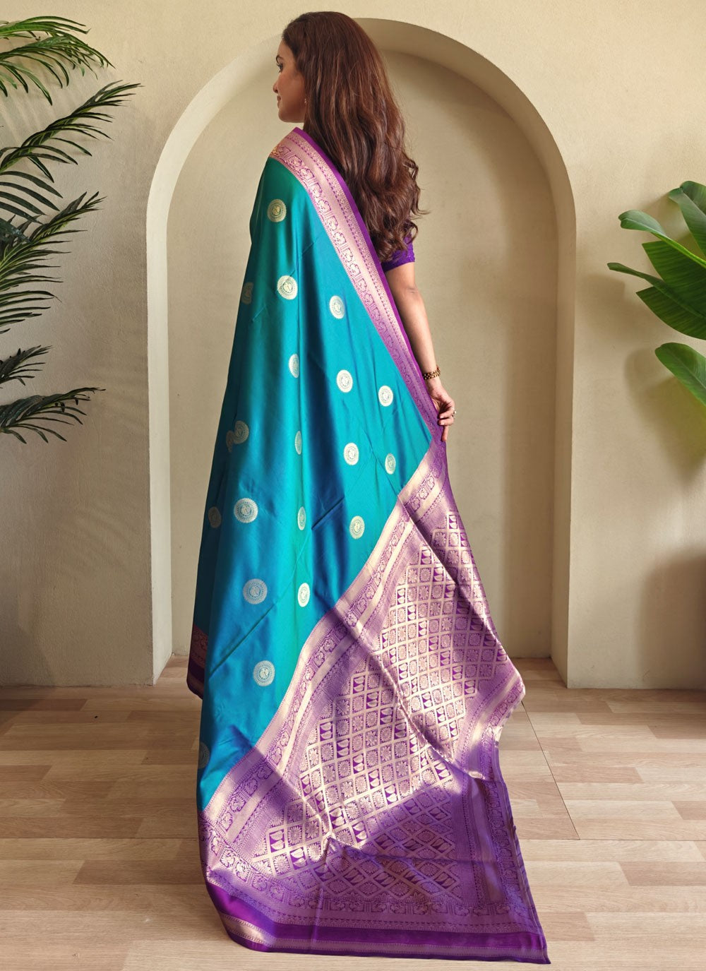 Green Silk Designer Saree Woven S17275