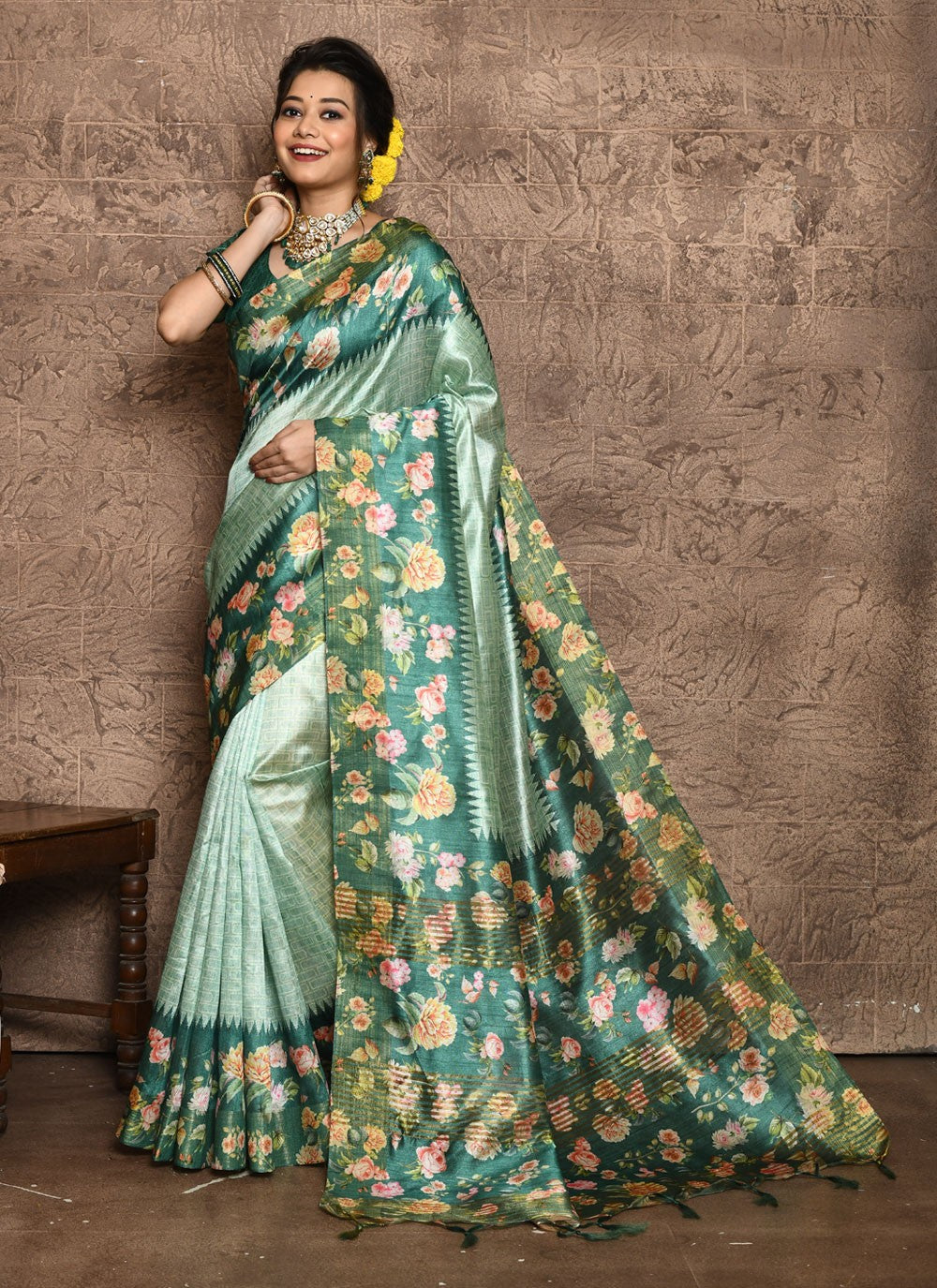 Trendy Floral Printed Silk Saree - S4299