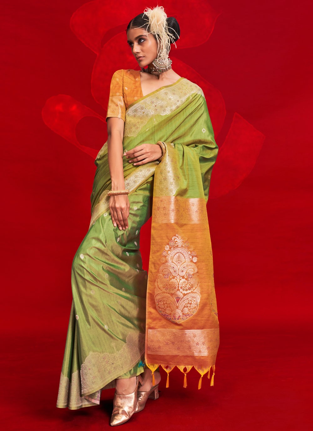 Classic Saree Weaving Zari Green Tussar Silk Saree S12986