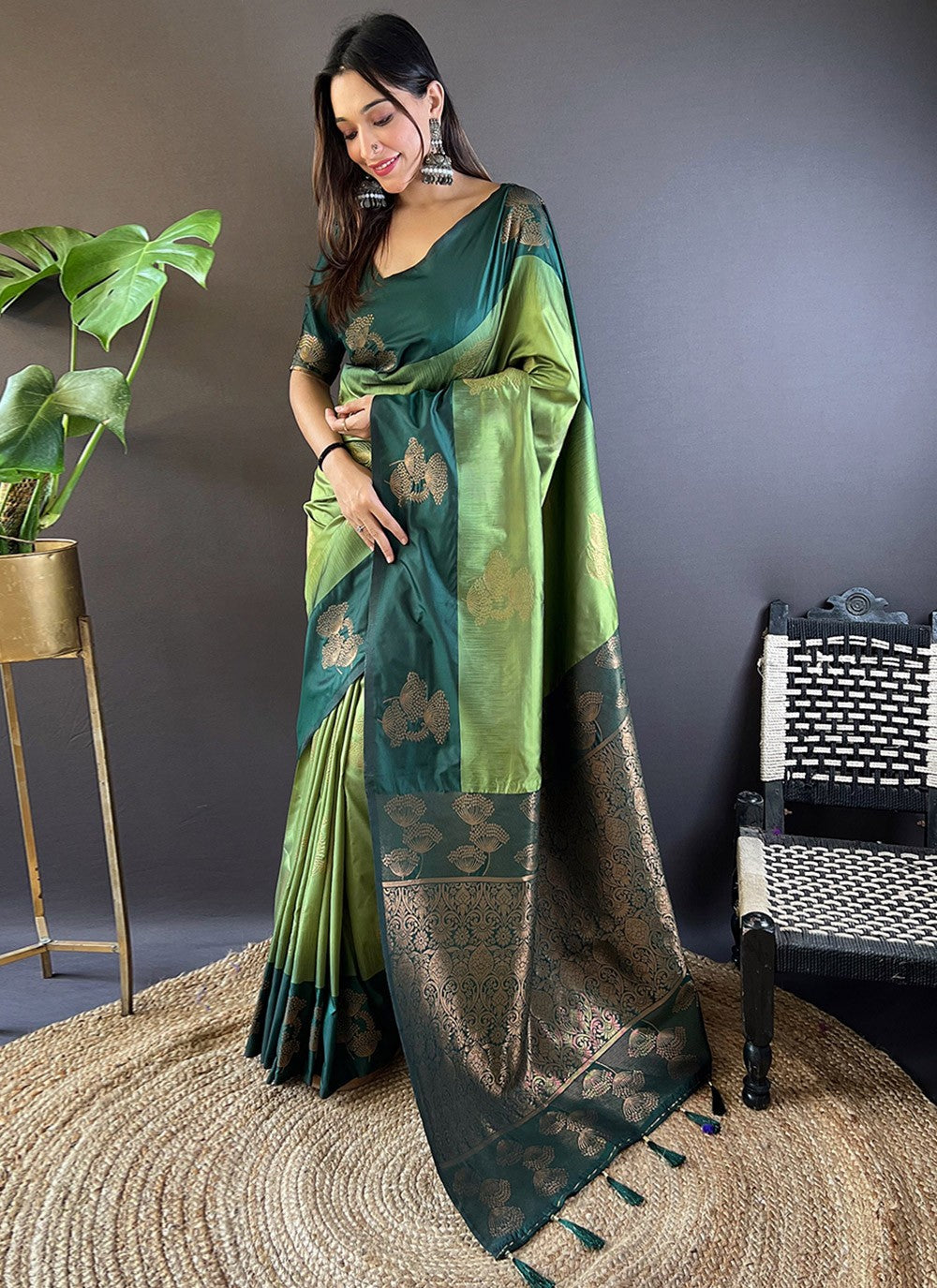 Traditional Woven Silk Saree - S7866