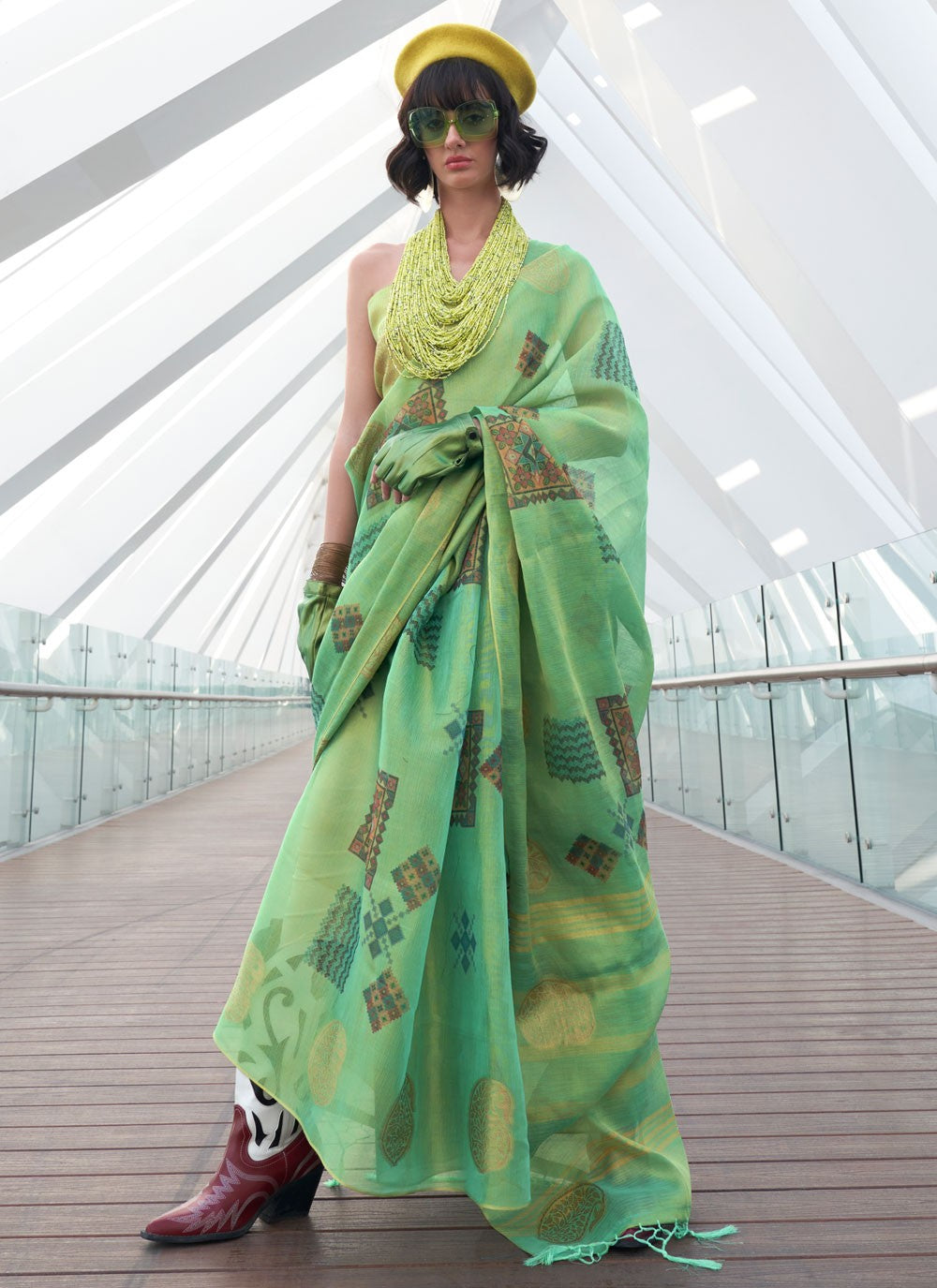 Trendy Printed Tissue Saree - S5728