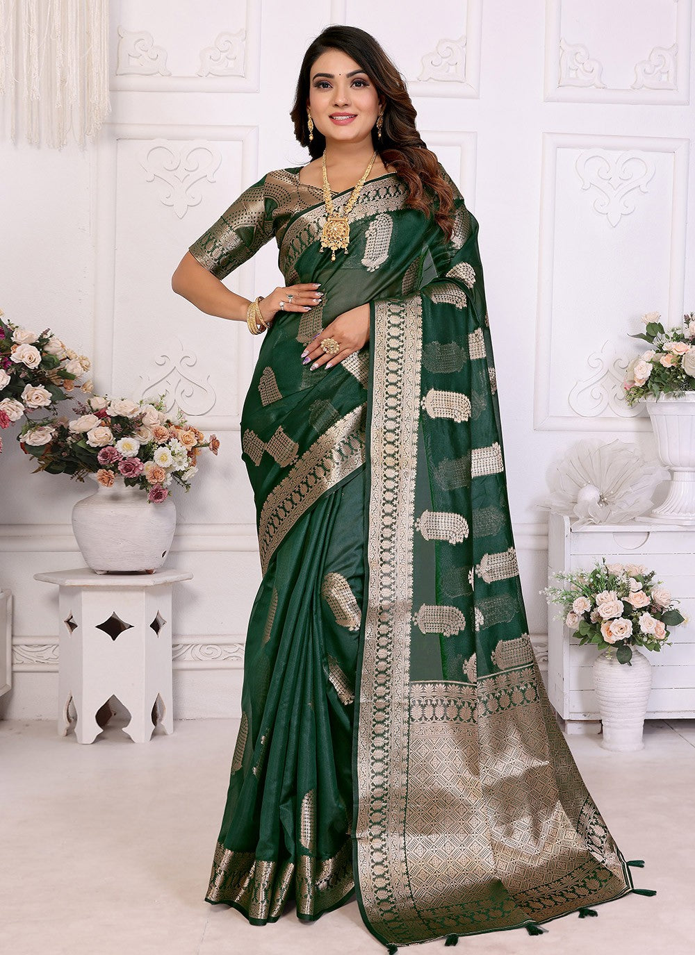 Weaving Zari Organza Green Saree S14357