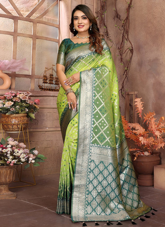 Woven Silk Green Saree S14647