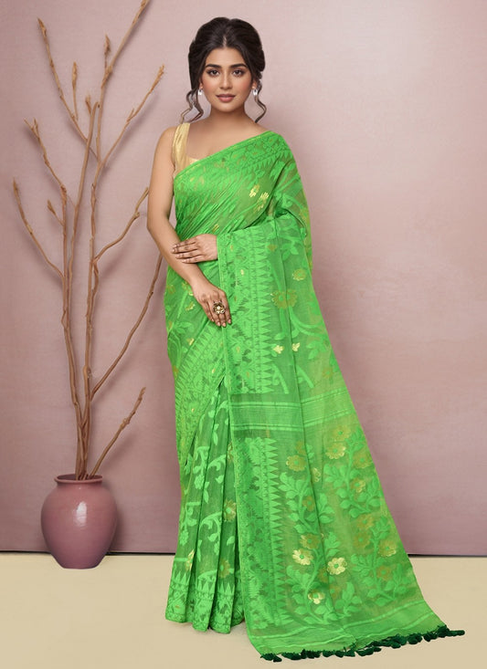 Green Blended Cotton Contemporary Saree Floral Printed S19999